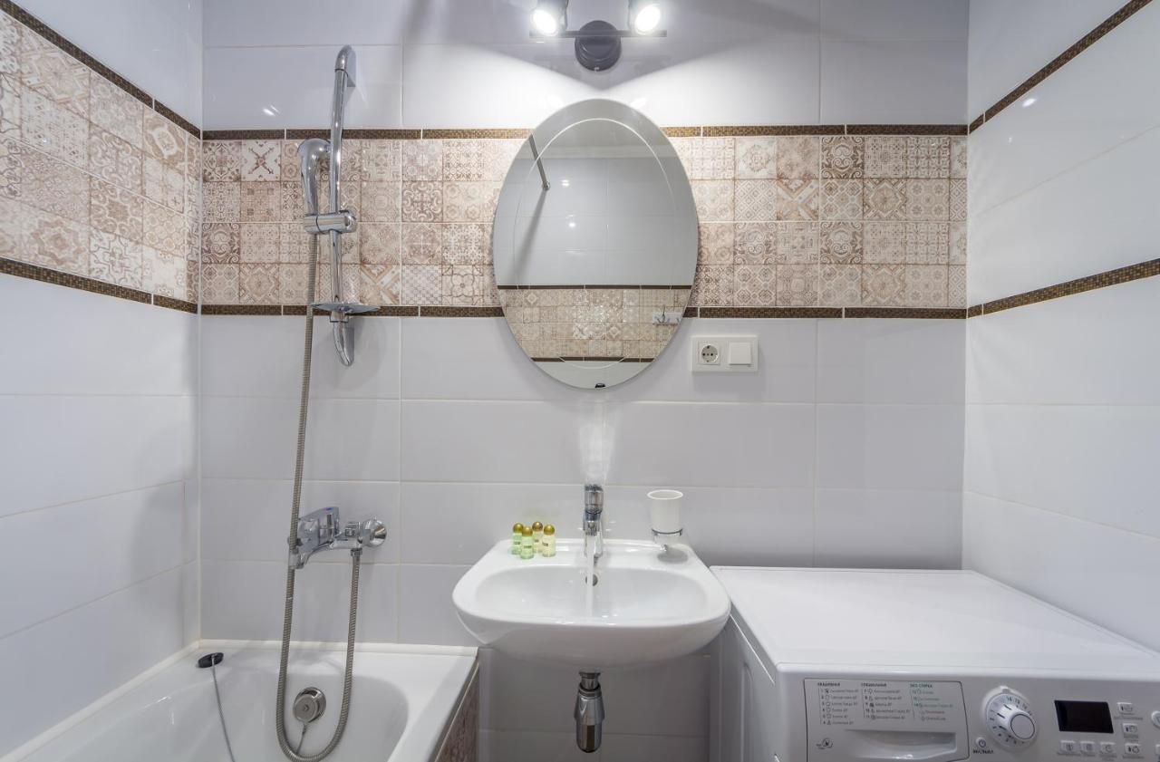 Apartments On Velyka Vasylkivska 47 Kiev Dış mekan fotoğraf