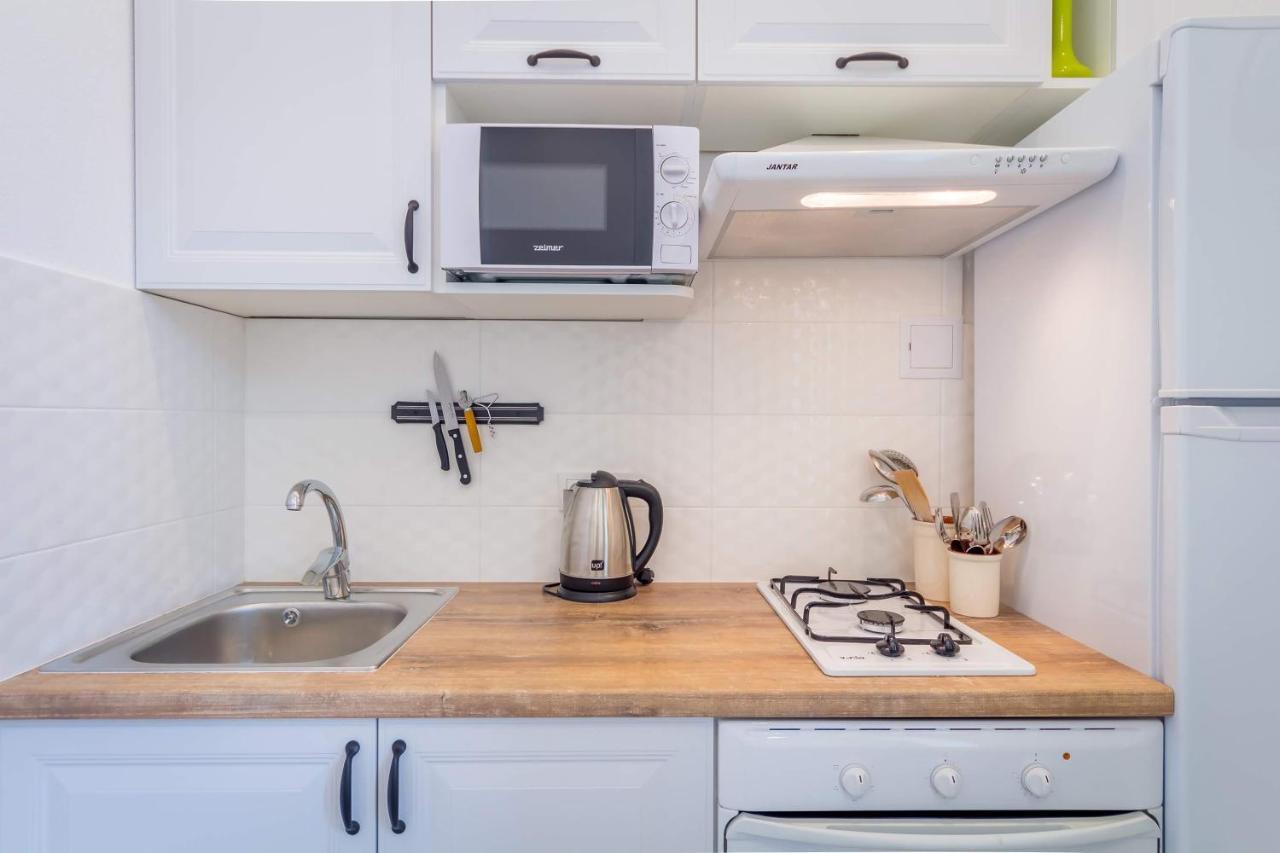 Apartments On Velyka Vasylkivska 47 Kiev Dış mekan fotoğraf